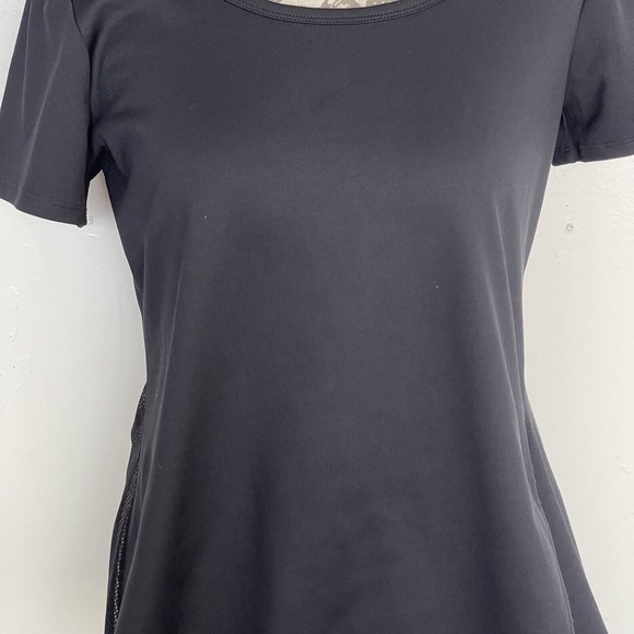 Justfab Active Womens Blouse Black Mesh Short Sleeve Asymmetric Side Slit Size S - Picture 13 of 15